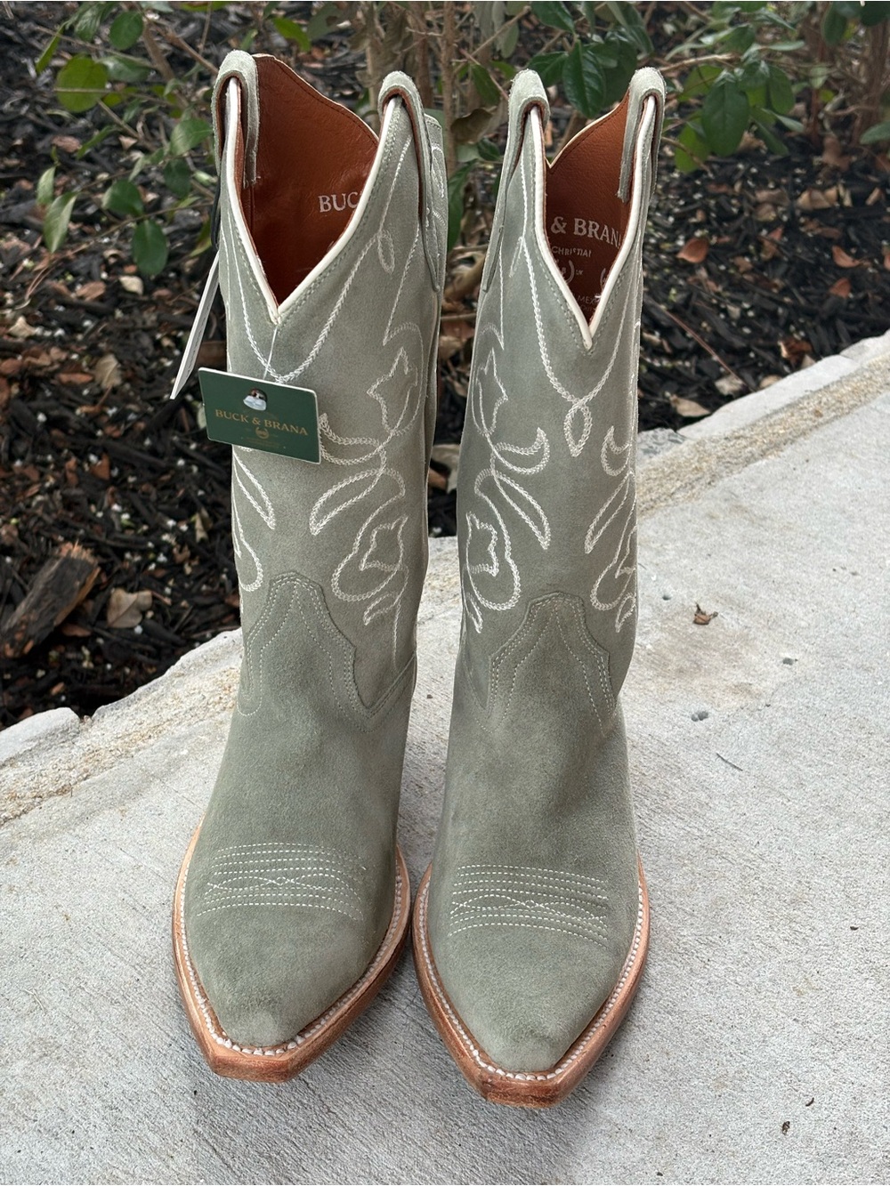 Buck & Brana Women’s Boots - Suede Embroidered Olive Greenish Gray - Size 10 NIB - Picture 2 of 13